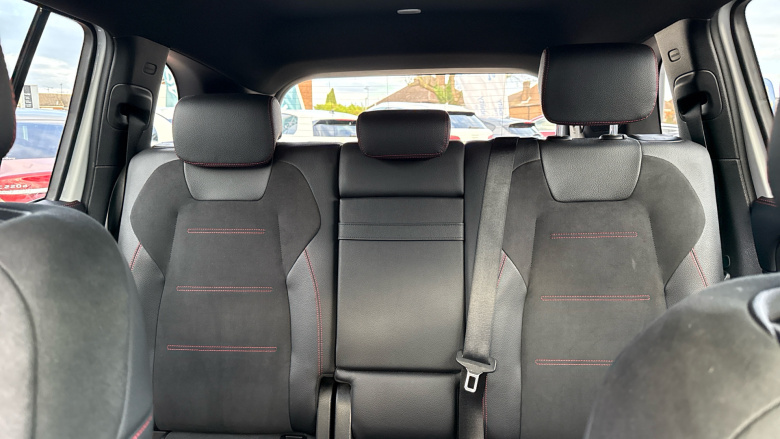 Mercedes-Benz GLB 220d 4Matic AMG Line Premium 5dr 8G-Tronic Diesel Estate